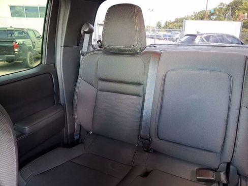 Used 2023 Nissan Frontier SV w/ Midnight Edition Package AWD/4WD image 13