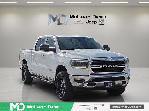 Used 2019 RAM 1500 Big Horn AWD/4WD image 1