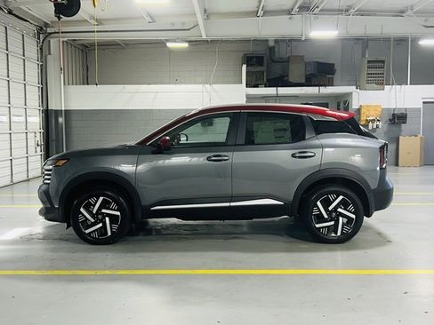 New 2026 Nissan Kicks SV image 13