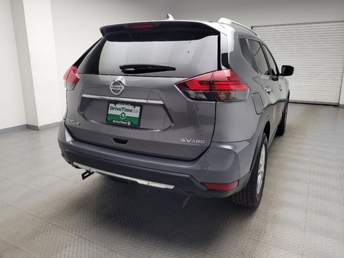 Used 2017 Nissan Rogue SV AWD/4WD image 7