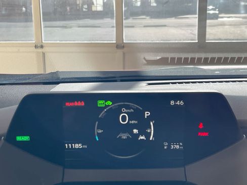 Used 2026 Toyota Prius Plug-In Hybrid FWD image 15