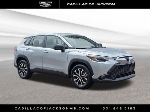 Used 2025 Toyota Corolla Cross AWD Hybrid image 3