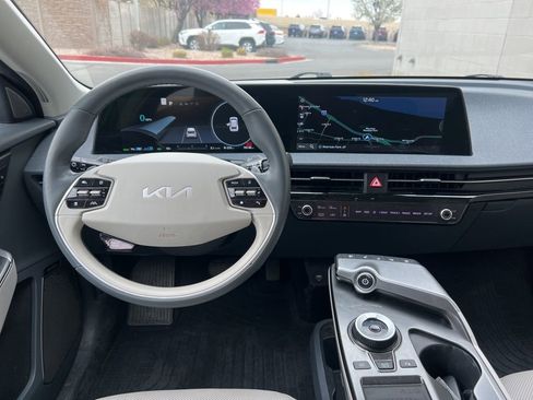 Used 2022 Kia EV6 Wind image 20