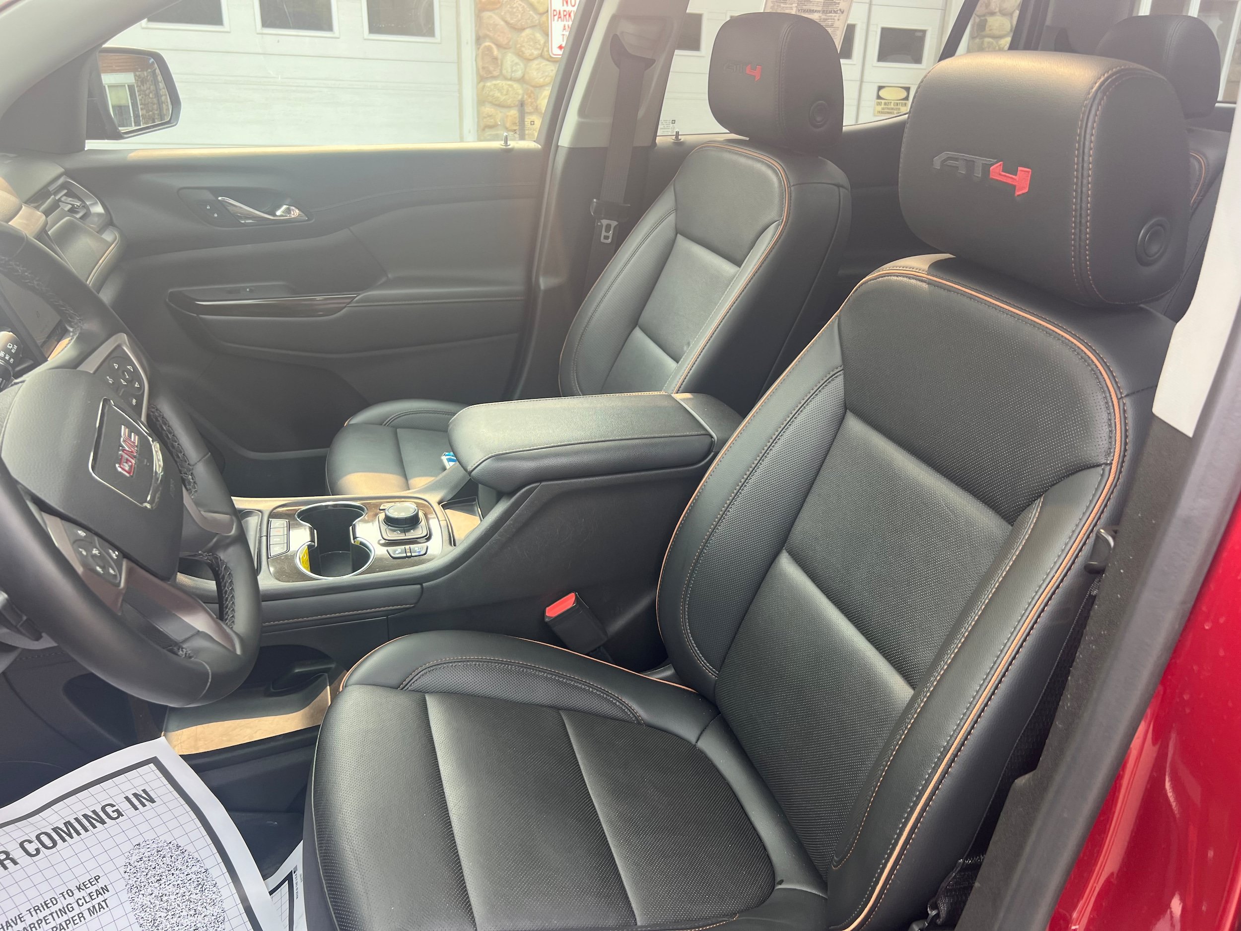 Used 2023 GMC Acadia AT4 w/ Technology Package AWD/4WD image 12