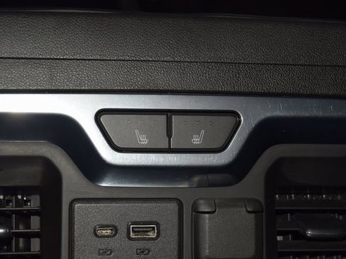 Used 2021 GMC Sierra 3500 Denali w/ Denali Ultimate Package image 45