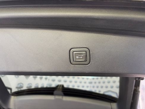 Used 2024 Cadillac Lyriq Sport image 20