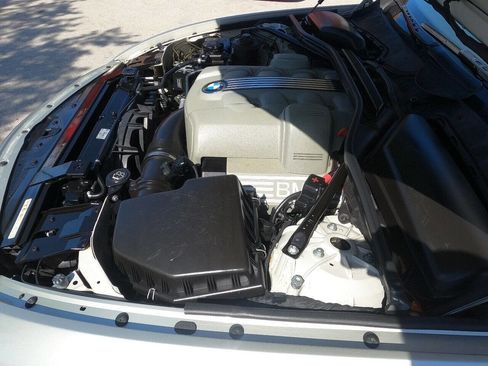 Used 2004 BMW 645Ci Convertible image 20