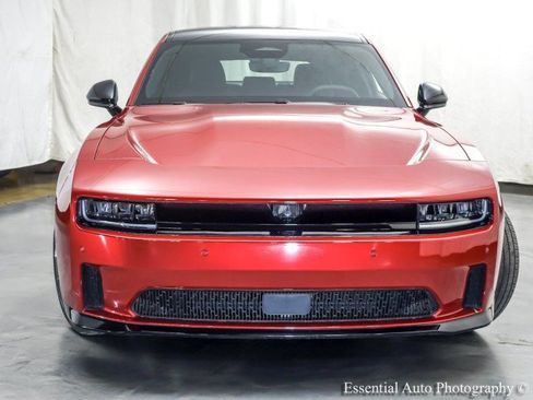 Used 2025 Dodge Charger Daytona R/T w/ Sun & Sound Package AWD/4WD image 6