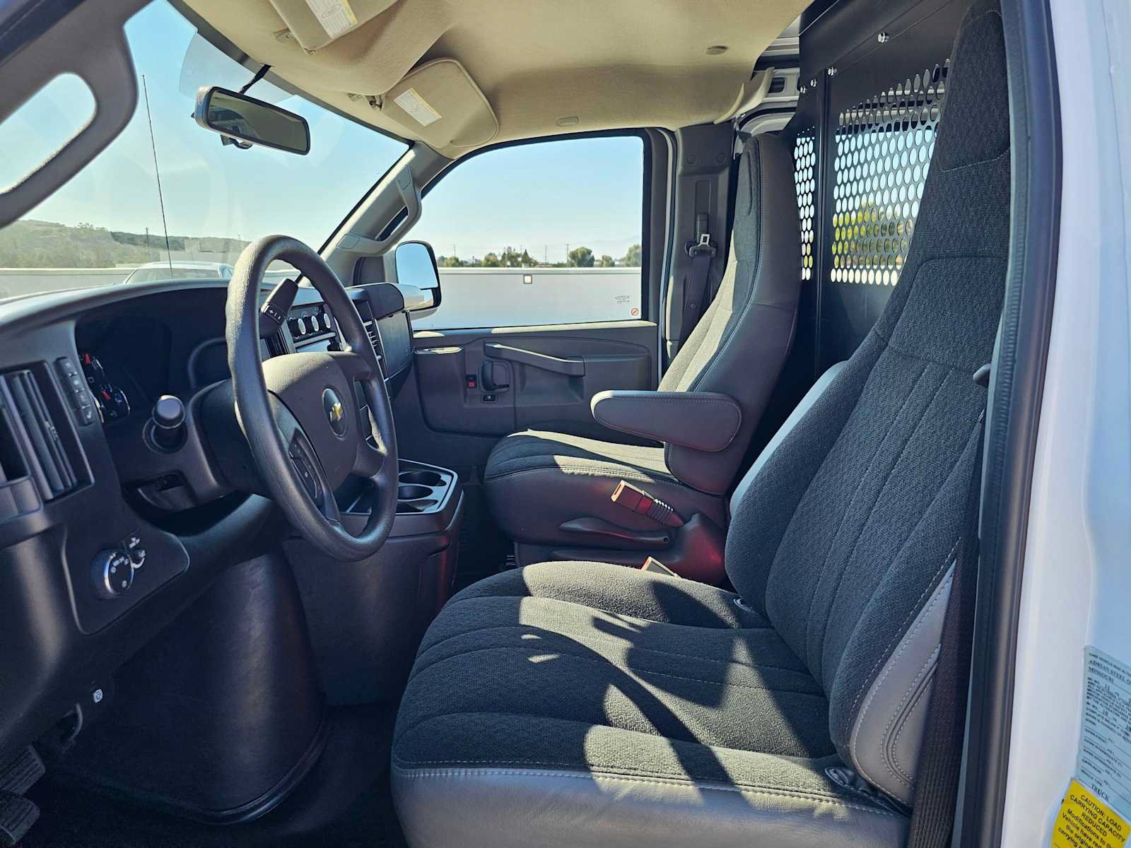 Used 2025 Chevrolet Express 2500 w/ Driver Convenience Package RWD image 23