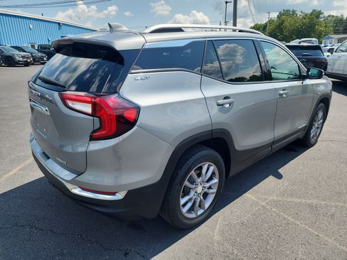 Certified 2023 GMC Terrain SLT w/ Infotainment Package II AWD/4WD image 8