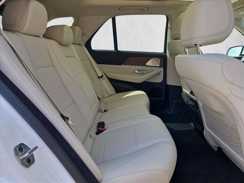 Used 2026 Mercedes-Benz GLE 450 4MATIC image 17
