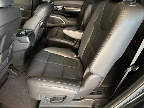 Used 2020 Kia Telluride EX w/ EX Premium Package AWD/4WD image 21