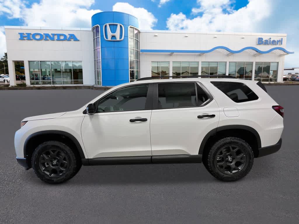 New 2026 Honda Pilot TrailSport image 2