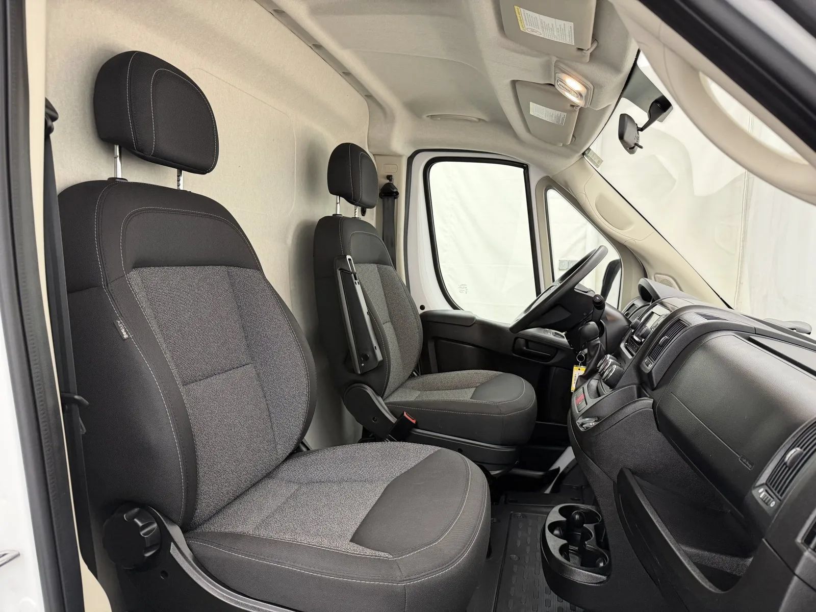 Used 2021 RAM ProMaster 2500 FWD image 22