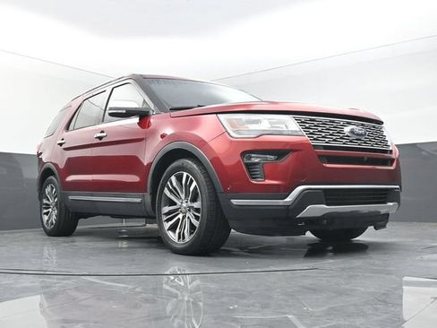 Used 2018 Ford Explorer Platinum AWD/4WD image 1