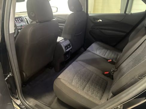 Used 2024 Chevrolet Equinox LT AWD/4WD image 16