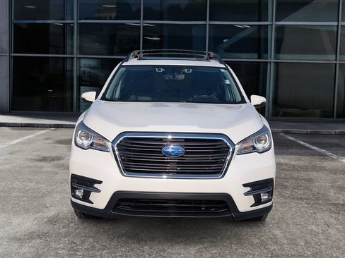 Used 2021 Subaru Ascent Limited w/ Technology Package AWD/4WD image 3
