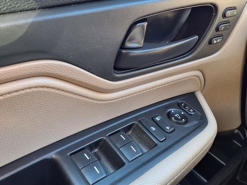 Certified 2019 Honda Odyssey EX-L image 9