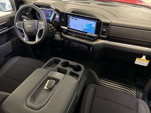 New 2026 Chevrolet Silverado 1500 LT AWD/4WD image 17