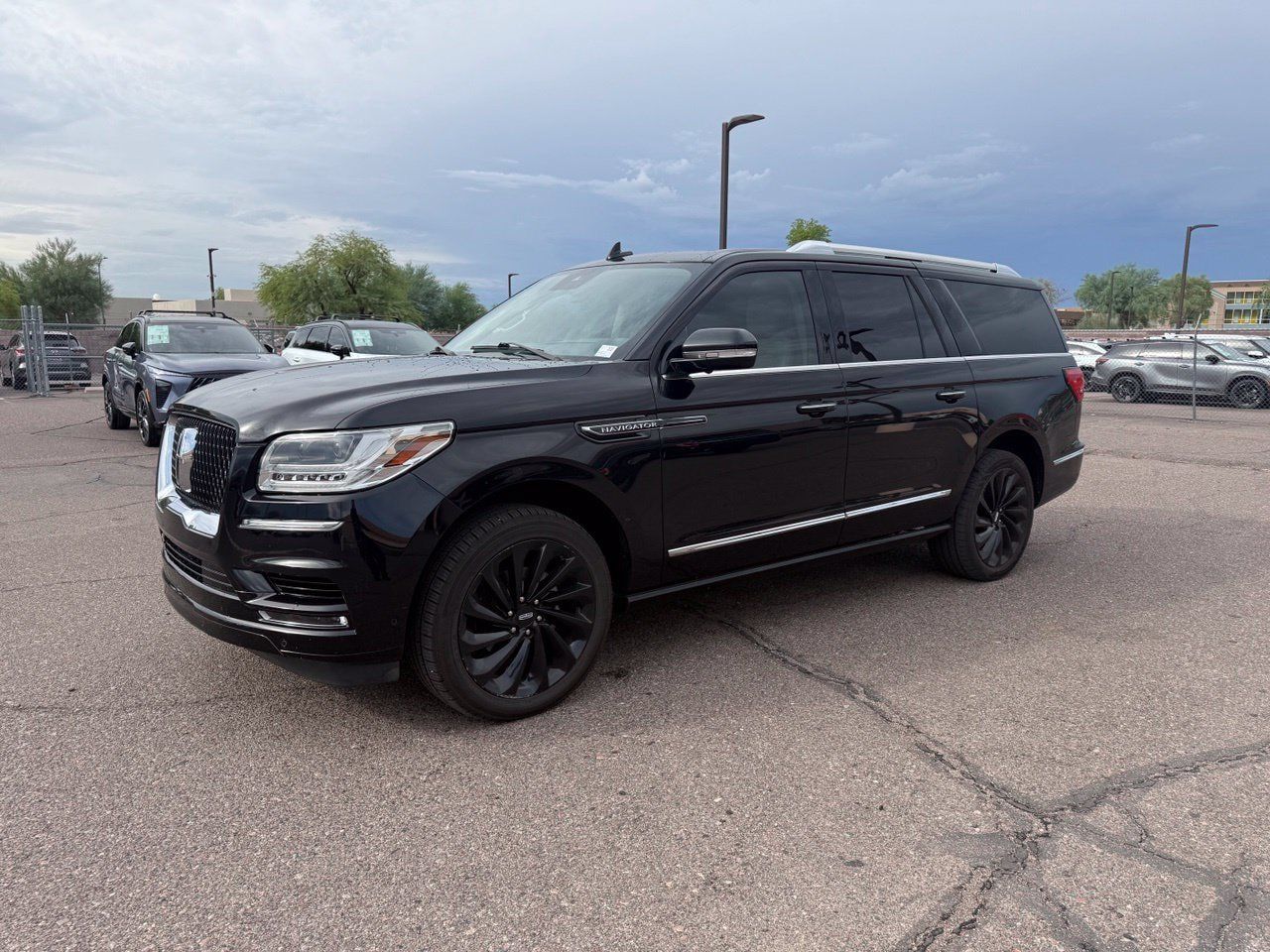 Used 2021 Lincoln Navigator L Reserve AWD/4WD image 1