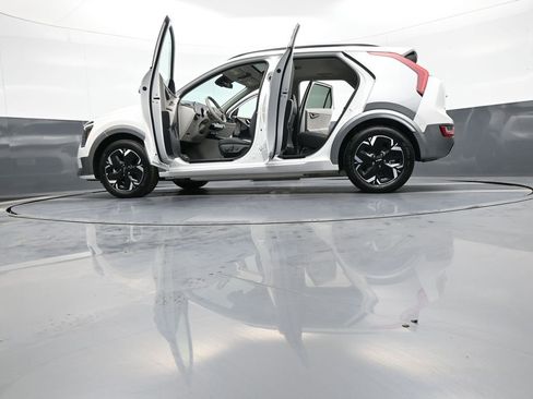 New 2025 Kia Niro Wave w/ Wave Preserve Package image 50