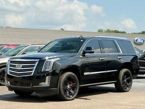 Used 2020 Cadillac Escalade Platinum AWD/4WD image 47