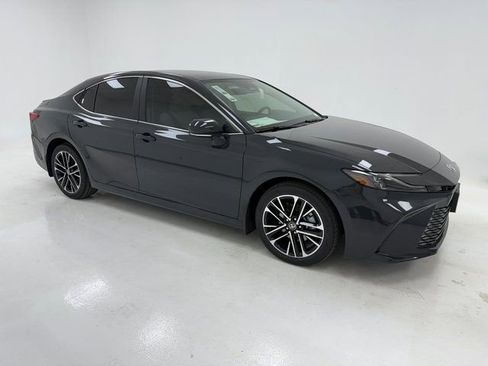 New 2026 Toyota Camry XLE FWD image 1