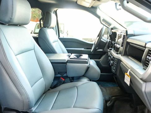 New 2026 Ford F550 2WD Crew Cab Super Duty image 24