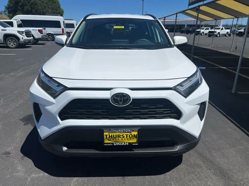 Used 2025 Toyota RAV4 XLE FWD image 4