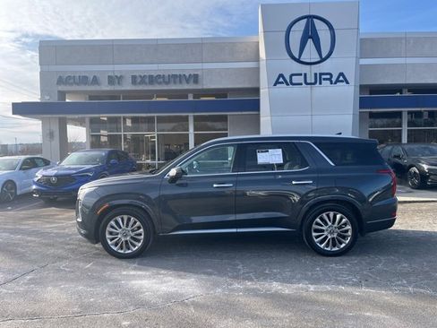 Used 2020 Hyundai Palisade Limited image 3