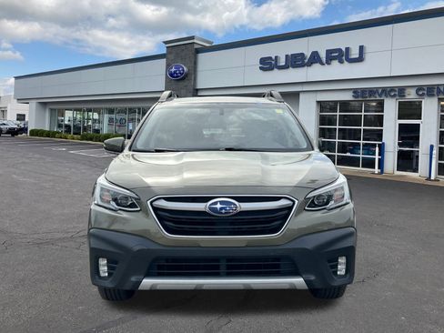 Used 2021 Subaru Outback Limited w/ Popular Package #2 image 2