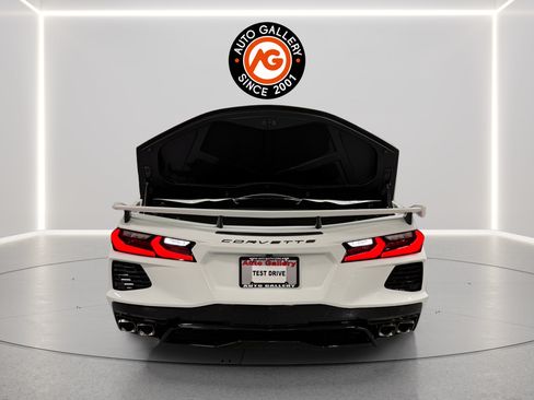 Used 2026 Chevrolet Corvette Stingray Premium Conv w/ Z51 Performance Package RWD image 4