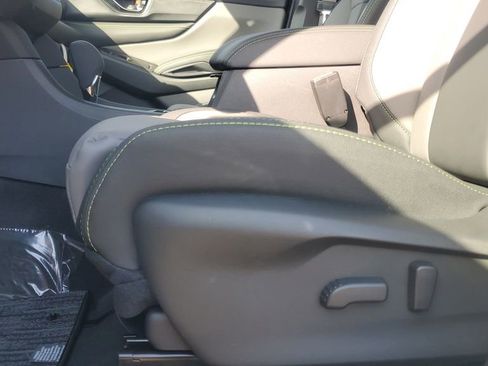 Certified 2025 Subaru Ascent Onyx Edition AWD/4WD image 7