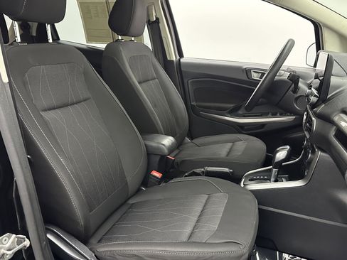 Used 2021 Ford EcoSport SE w/ SE Convenience Package image 32