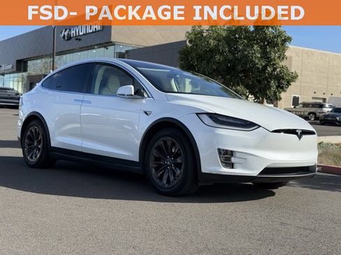 Used 2018 Tesla Model X 100D image 9