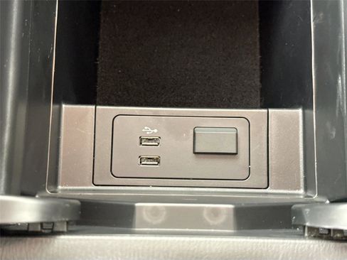 Certified 2022 MAZDA CX-9 Touring Plus image 40