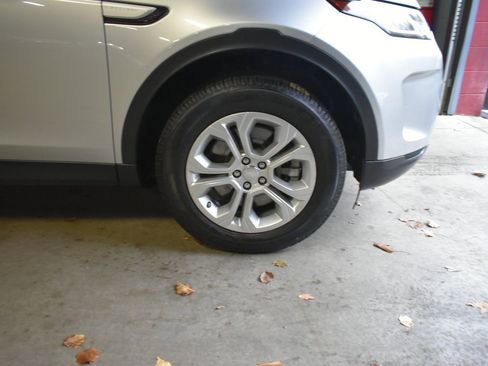 Used 2020 Land Rover Discovery Sport S image 48