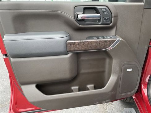 Used 2022 GMC Sierra 2500 Denali w/ Denali Ultimate Package image 11