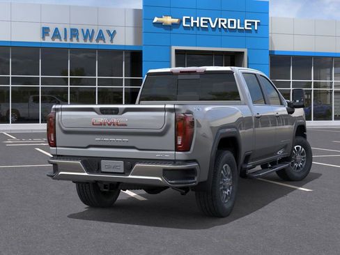 New 2026 GMC Sierra 3500 SLE image 4