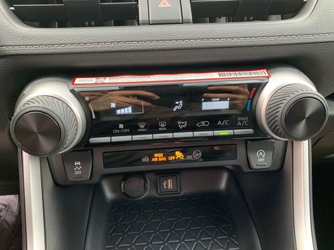 New 2025 Toyota RAV4 LE image 24