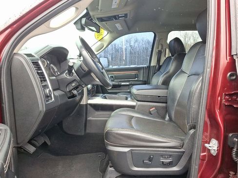 Used 2016 RAM 1500 Laramie w/ Convenience Group image 14