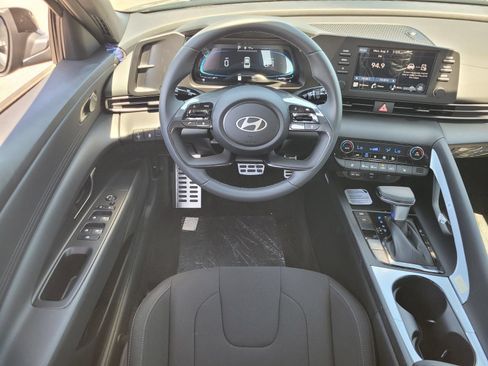New 2026 Hyundai Elantra SEL Sport Premium FWD image 7
