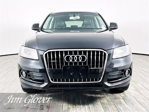 Used 2017 Audi Q5 2.0T Premium Plus w/ Technology Package image 2