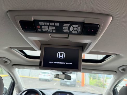 Used 2016 Honda Odyssey Touring image 54