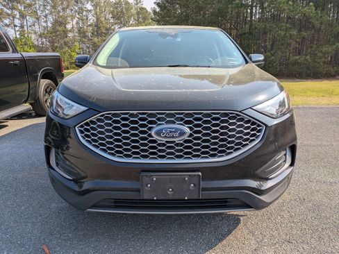 Used 2024 Ford Edge SEL image 3
