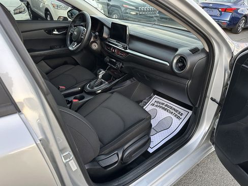 Used 2019 Kia Forte S w/ S Premium Package image 13