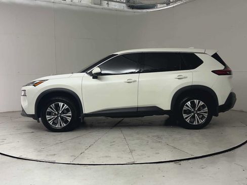 Used 2021 Nissan Rogue SV FWD image 9