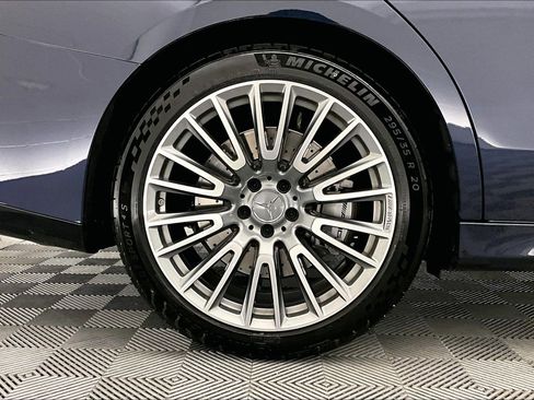 Used 2026 Mercedes-Benz E 53 AMG e 4MATIC Sedan image 8