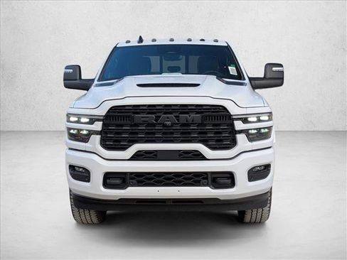 New 2026 RAM 2500 Limited AWD/4WD image 5