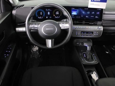 Certified 2026 Hyundai Kona SEL Sport FWD image 8